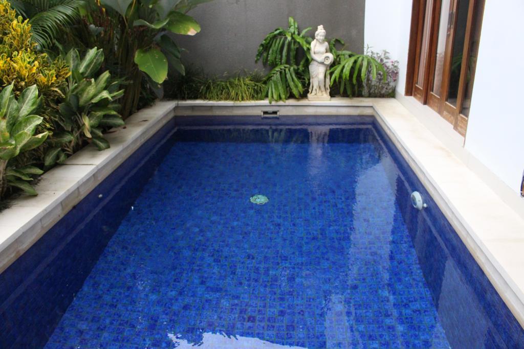 Nyoman Villa Sanur Buitenkant foto