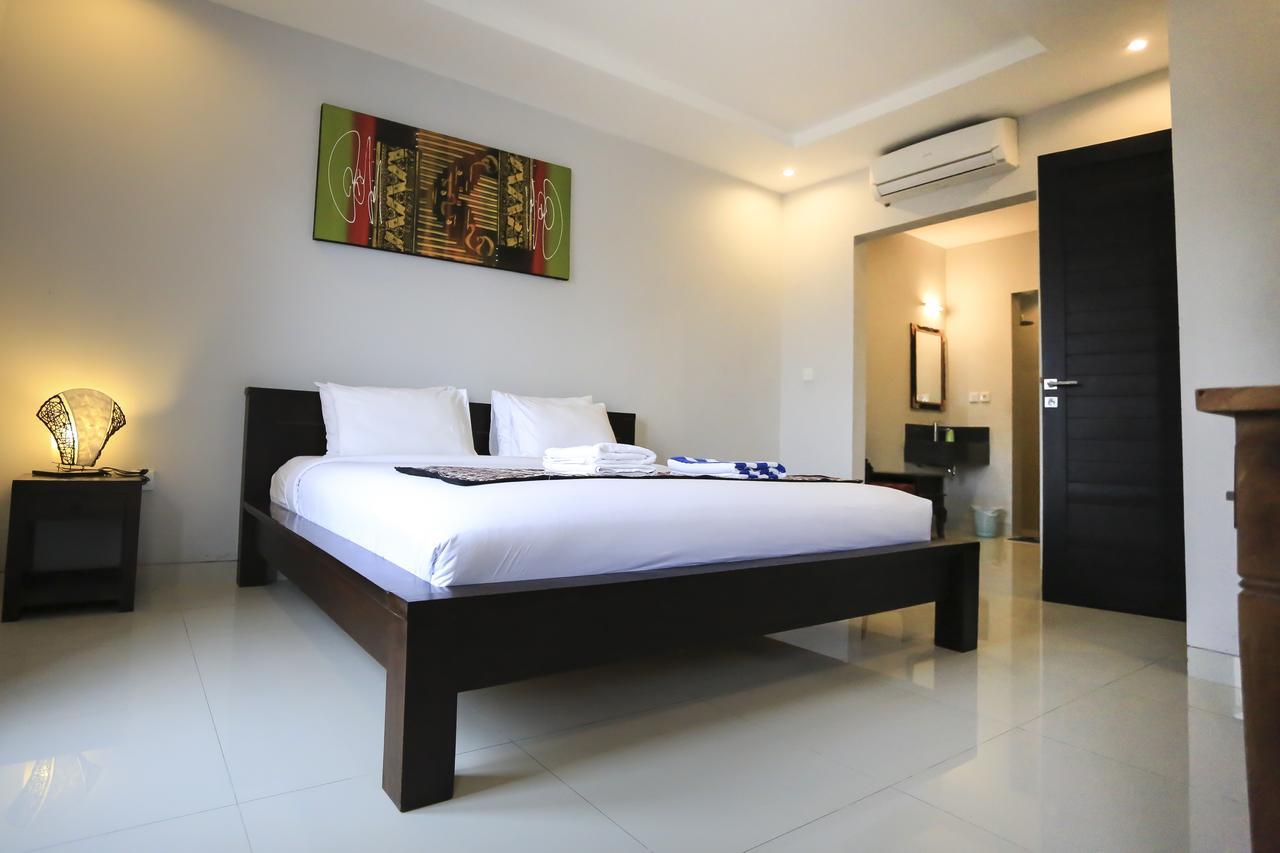 Nyoman Villa Sanur Buitenkant foto